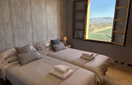 Cunas Otro | Desert Springs Resort