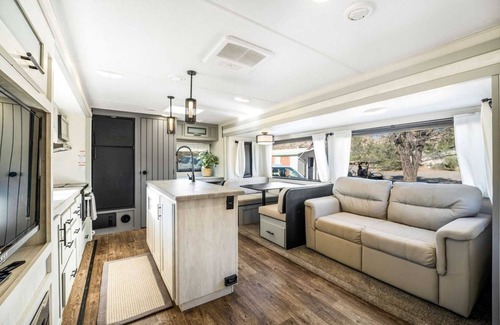 Jacumba Alquiler De RV | Desert Tiny Home B25: Relaxing Desert Accommodation w/ Comfort Amenities