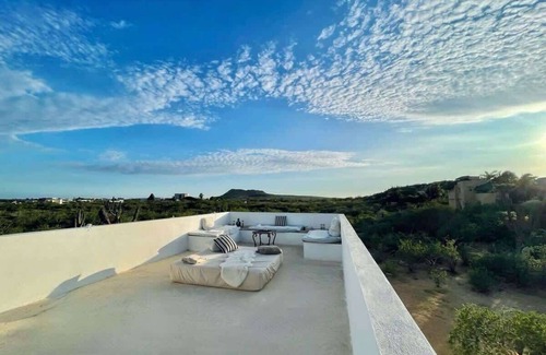 Los Zacatitos Casa | Desert Zen with Pool, Rooftop, and Glamping Tent