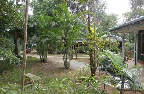 Dambulla Hotel | Deshani Holiday Inn