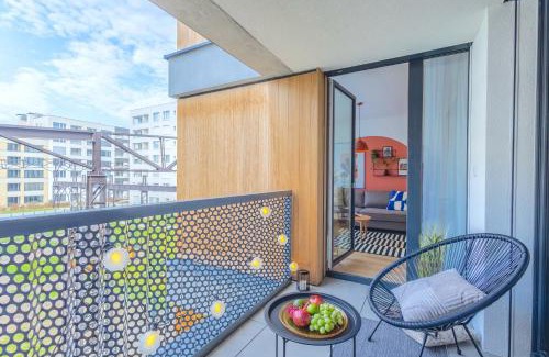 Holesovice Apartamento | Design Apartment - Balcony, Free Parking, Yoga, 10 mins to center, by Gravity Prague