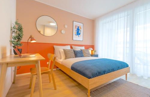 Holesovice Apartamento | Design Apartment - Balcony, Free Parking, Yoga, 10 mins to center, by Gravity Prague
