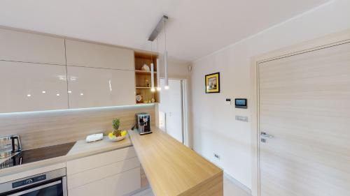 Viskovo Apartamento | Design Apartment EMERALD Viškovo