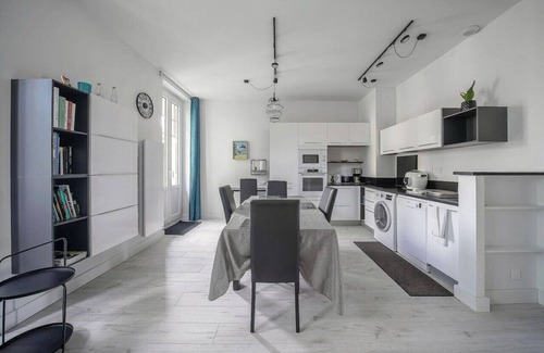 Republique Apartamento | Design apartment in the city center with parking