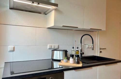 Bedingrade Apartamento | Design Apartment mit Balkon - Küche - Netflix