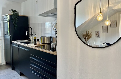 Essen-Borbeck-Mitte Apartamento | Design Apartment mit Küche, Smart-tv, Wlan
