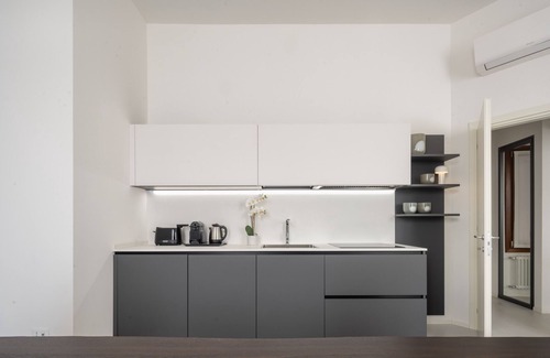 San Polo Apartamento | Design Apartment with Balcony on the Grand Canal R