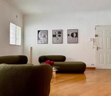 Prado - Republique Apartamento | Design Appartment 100sqm close to Palais Beach and Restaurants