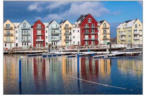 Steinbeckervorstadt Apartamento | Design Appartment Picasso am Yachthafen Greifswald