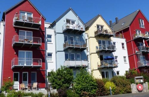 Steinbeckervorstadt Apartamento | Design Appartment Picasso am Yachthafen Greifswald
