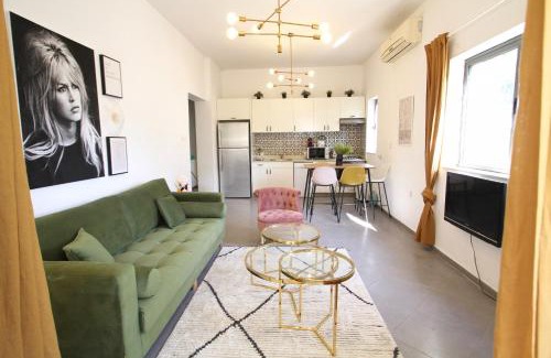 Tel Aviv Apartamento | Design & Balcony in City Center by FeelHome