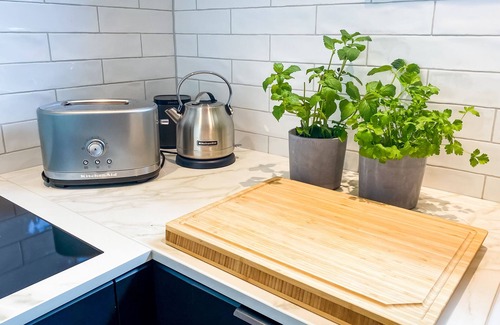 Krakow am See Casa | Design holiday home Sjöhest on Lake Altdorf. Dog friendly!