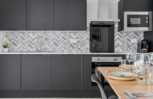 Les Stades Casa | Design house - 8 pers - Paris/Disney 30 min away
