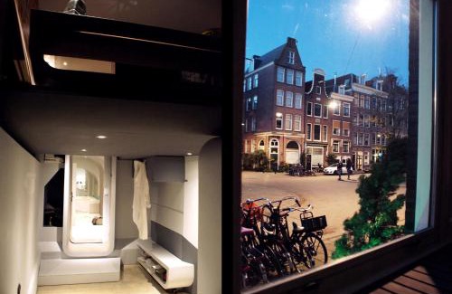 Jordaan Casa | Design room in old center