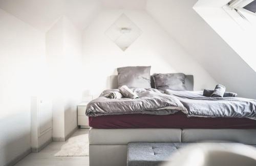 St. Leon Apartamento | Design trifft Komfort stilvolles Premium Apartment nahe St Leon Rot See