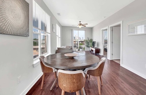 Plaza Midwood Apartamento | Designer 1BR in Vibrant Neighborhood