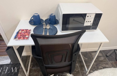 North Massapequa Casa | Designer 2 Rooms Modern Luxury Pad- 0 Cleaning Fee