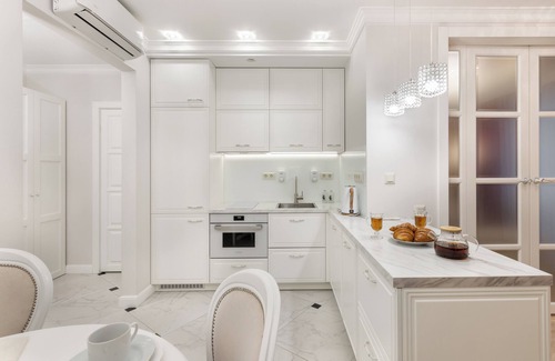 Pervomaysky District Apartamento | Designer Apartments near Dana Mall