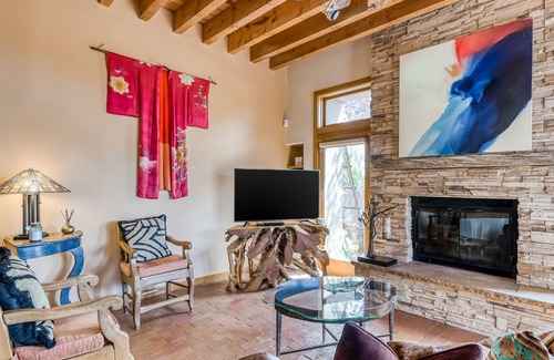 Nambe Pueblo Condominio | Designer Condo at Pueblo Encantado w/ All-Season Heated Pool - Close to Plaza