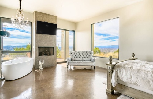 Santa Fe Casa | Designer desert stay on 45 acres with grand views, patio, soaking tub & W/D
