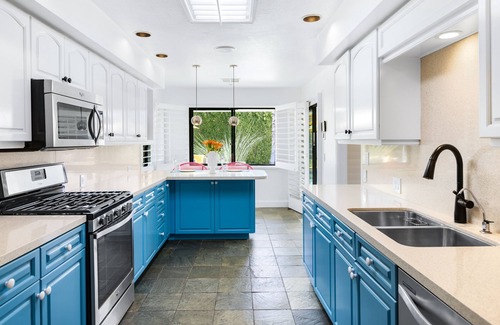 Indian Canyon Casa | Designer gem with private pool, spa, golf course & mountain views