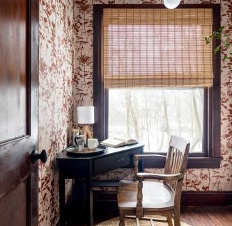 Hudson Casa | Designer Home, Hot Tub, Private Yard, & Projector