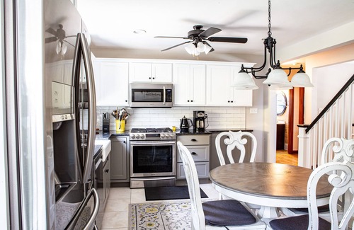 North East Casa | Designer Home in the Middle of Wine Country is BACK!