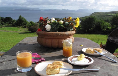 Kells Cabaña | Designer Home on Dingle Bay - Modern Meets Traditional (descuentos por reserva anticipada)