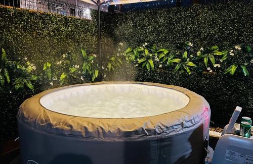 Barrow Gurney Apartamento | Designer House in Bristol - Hot Tub - Sleeps 10