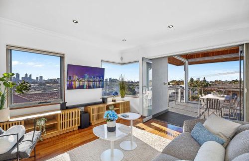 South Perth Casa | Designer Luxury 3brd - Epic Views - South Perth