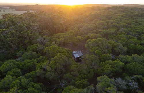 Scott River Casa | Designer off -grid tiny house in bushland near the coast and Margaret River