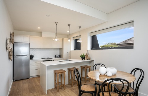 Fairlight Apartamento | Designer Penthouse Overlooking Manly, the Ocean and Harbour