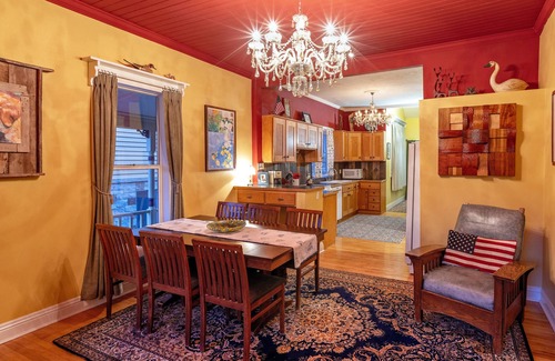 Downtown Park City Casa | Designer's Home WALK TO MAIN ST. and SKI RUN, HotTub, Fireplace, A/C, Large Deck
