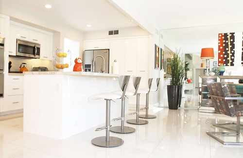 Twin Palms Casa | Estilo de diseño y comodidad con privacidad y piscina enorme.