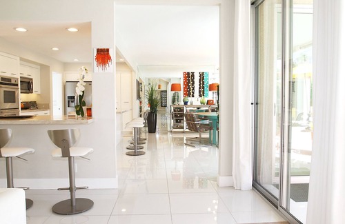Twin Palms Casa | Estilo de diseño y comodidad con privacidad y piscina enorme.