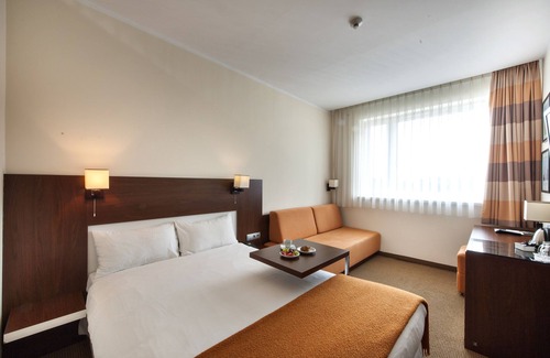 Pyrzowice Hotel | DeSilva Inn Katowice Airport