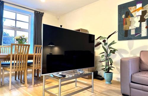 Bicester Apartamento | Desirable 2 Bedroom Apartment in Bicester that sleeps 5