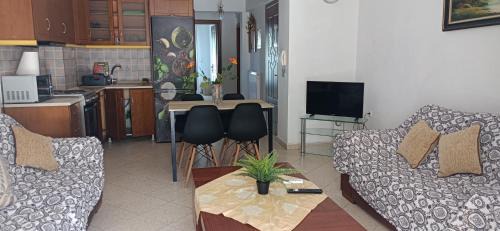 Nea Michaniona Apartamento | DESPOINA APARTMENT with garden