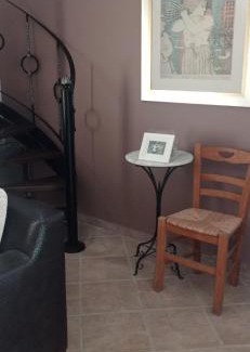 Limnos Apartamento | Despoina's Beach Escape Above the Sea - Northern Chios