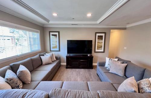 Northeast Anaheim Casa | Destination #32