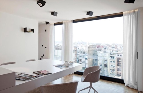 Sant Antoni Apartamento | DestinationBCN Urgell Apartment