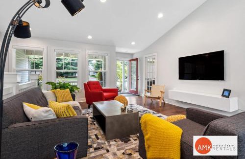 Saugatuck Casa | Destined for Relaxation