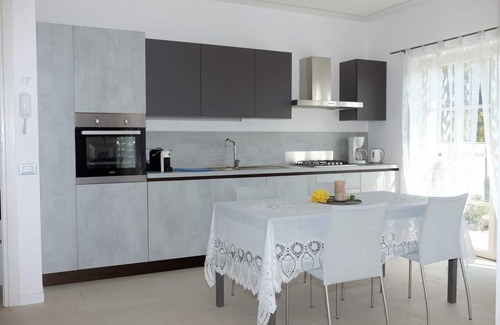 Sant'Agata Casa | Casa independiente de 3 dormitorios con hermosa área al aire libre y vista al lago de ensueño