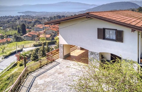Cargiago Casa | Detached 3½-room house with 2 bathrooms, terrace and balcony
