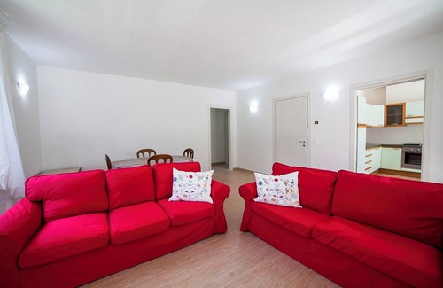Verbania Casa | Casa unifamiliar de 5½ habitación con un gran jardín y una hermosa vista al lago