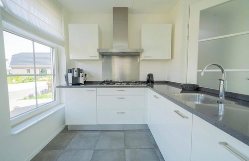 Uitdam Casa | Detached bungalow with 3 bedrooms, 2 bathrooms and a sauna