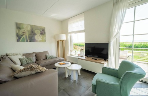 Uitdam Casa | Detached bungalow with 3 bedrooms, 2 bathrooms and a sauna