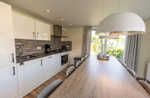Lochem Casa | Detached chalet with 5 bedrooms and 2 bathrooms