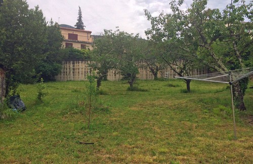 Ceret Casa | Casa de carácter independiente con gran jardín, a dos minutos del centro de Ceret