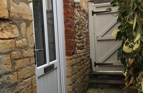 Cheltenham Casa | Casa de entrenador independiente Stone Cotswold